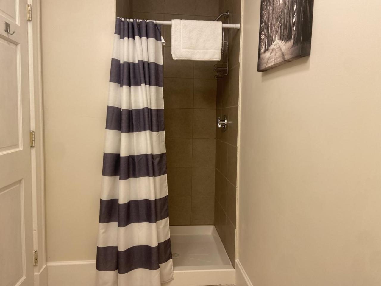 The Whitetail Inn And Suites- Lincoln Bagian luar foto