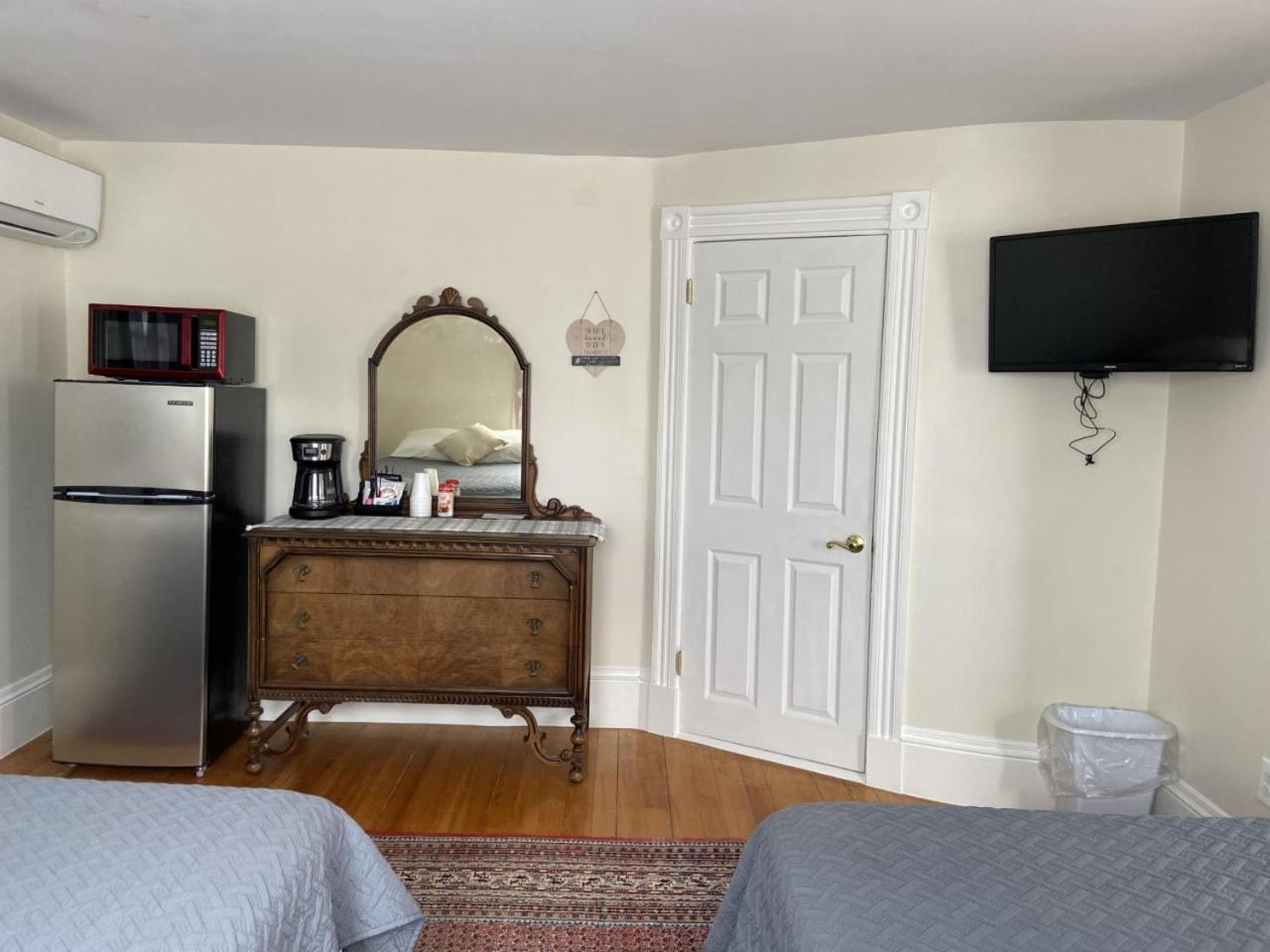 The Whitetail Inn And Suites- Lincoln Bagian luar foto