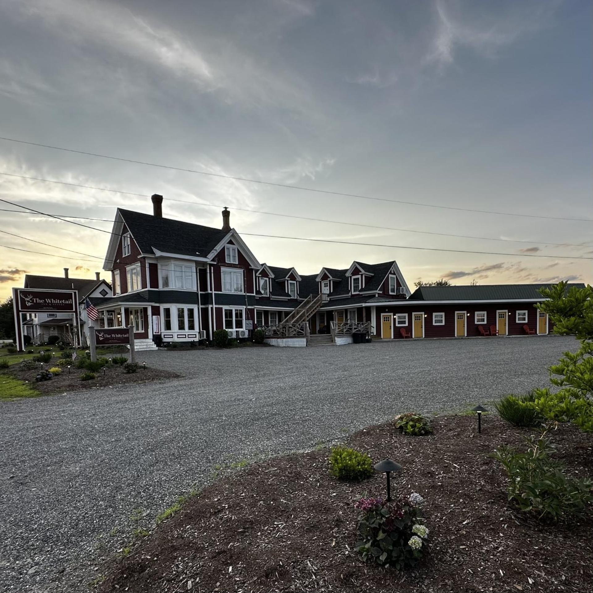 The Whitetail Inn And Suites- Lincoln Bagian luar foto
