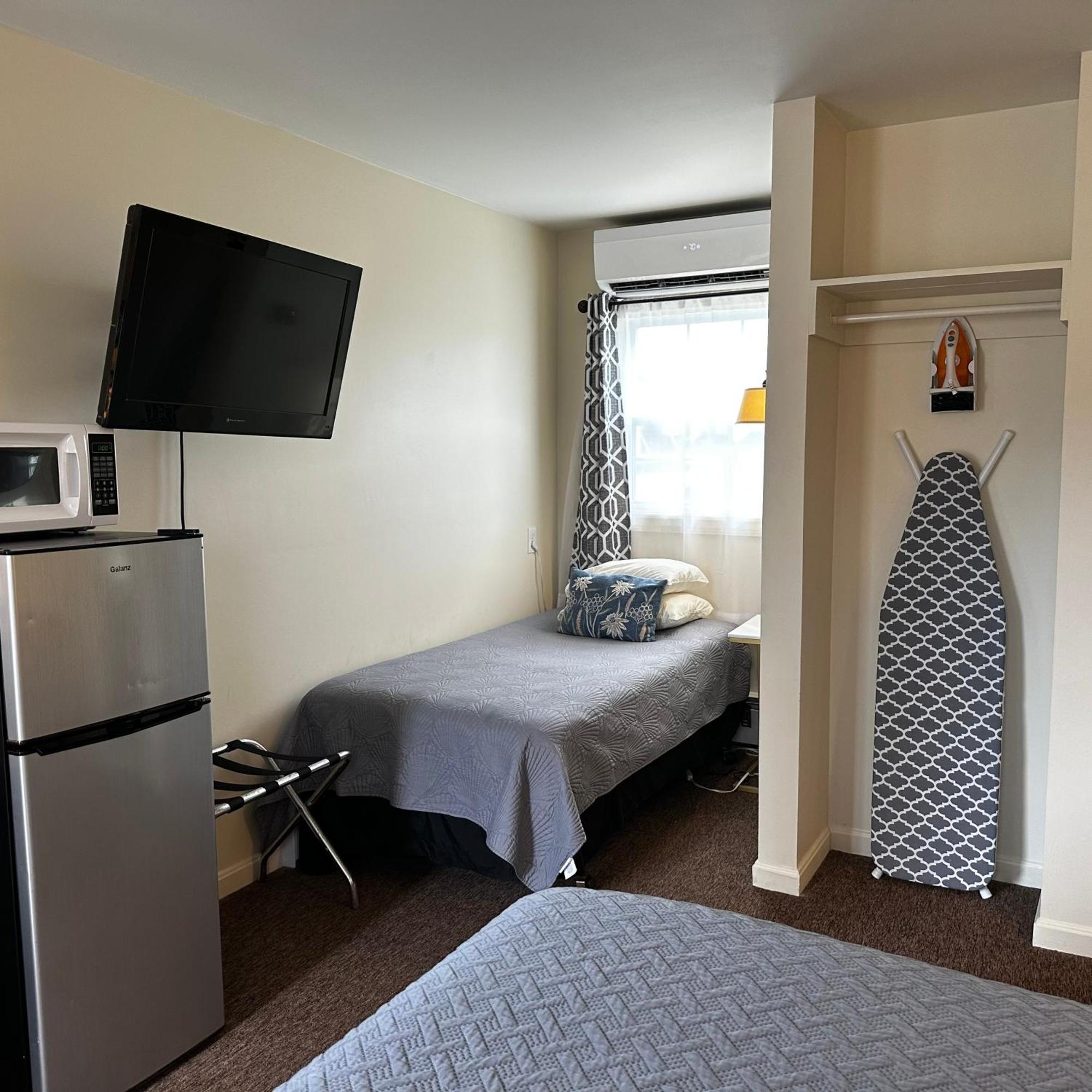 The Whitetail Inn And Suites- Lincoln Bagian luar foto