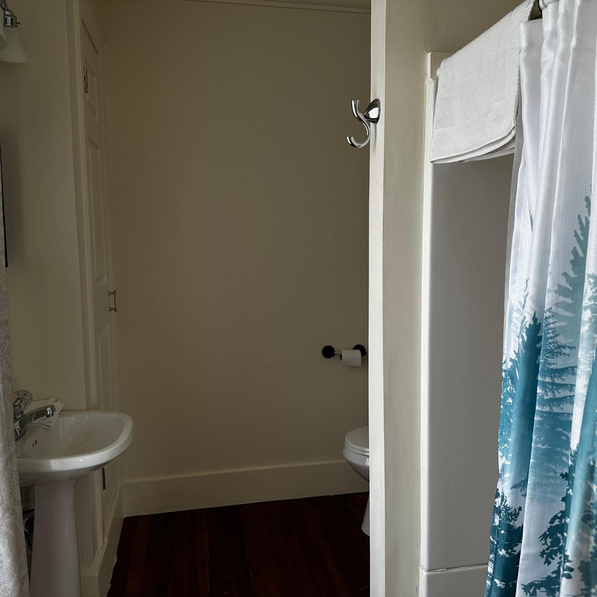 The Whitetail Inn And Suites- Lincoln Bagian luar foto