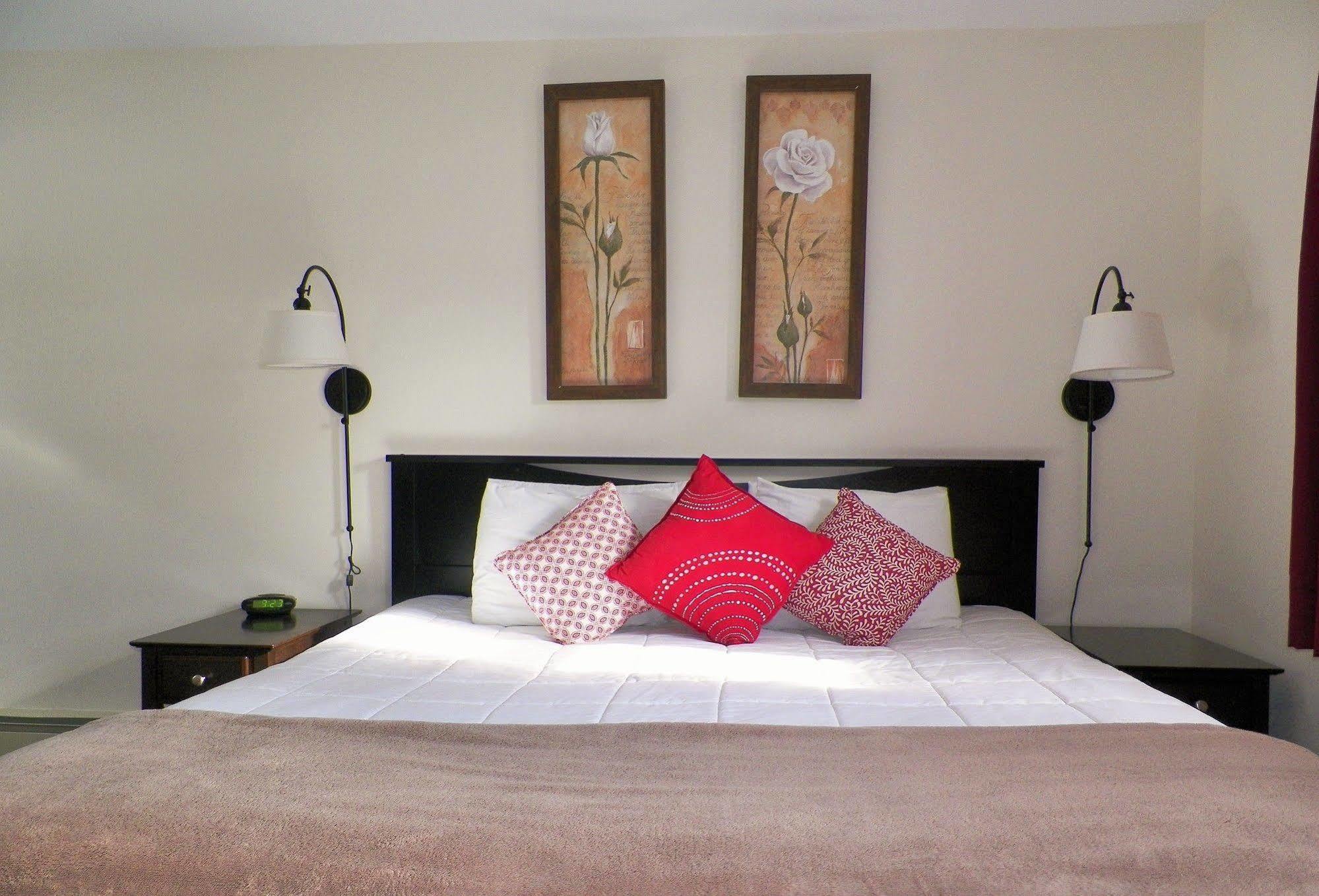 The Whitetail Inn And Suites- Lincoln Bagian luar foto